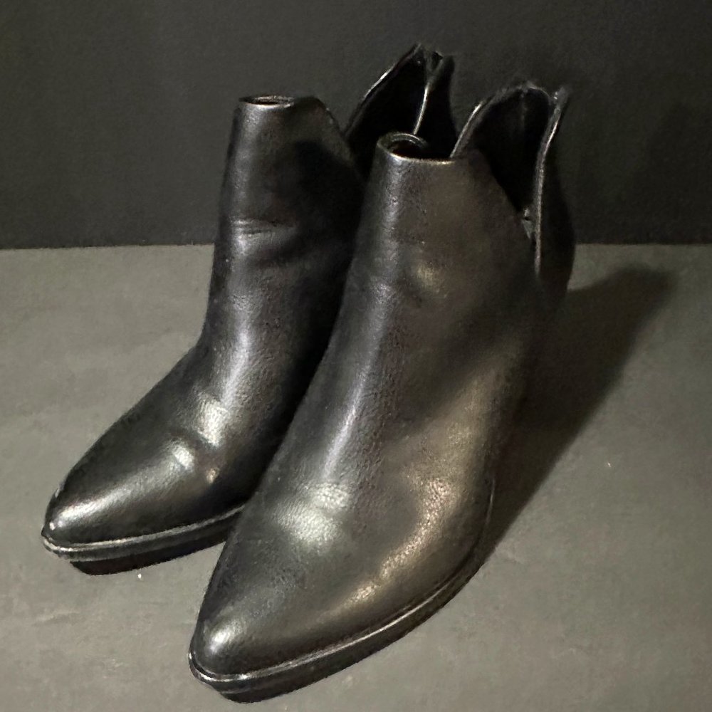Michael Shannon Ankle Booties Lightly Worn Sz 8